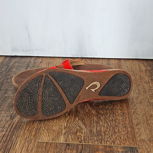 Olukai Sandals - Picture 4 of 5